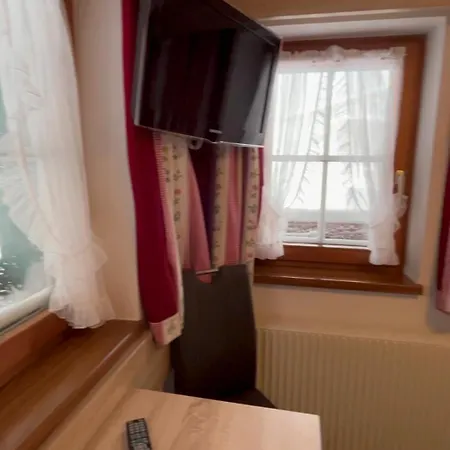 Apartmán Altes Holzhaus Sölden