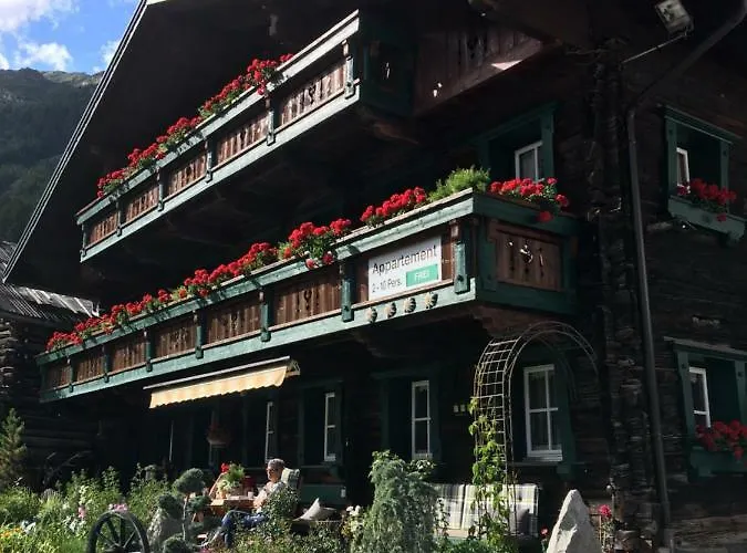 Altes Holzhaus דירה